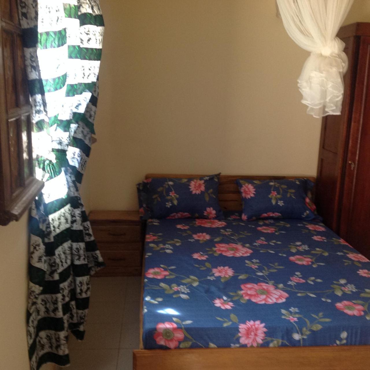 Chez Mimi Apartment Toubab Dialaw Luaran gambar