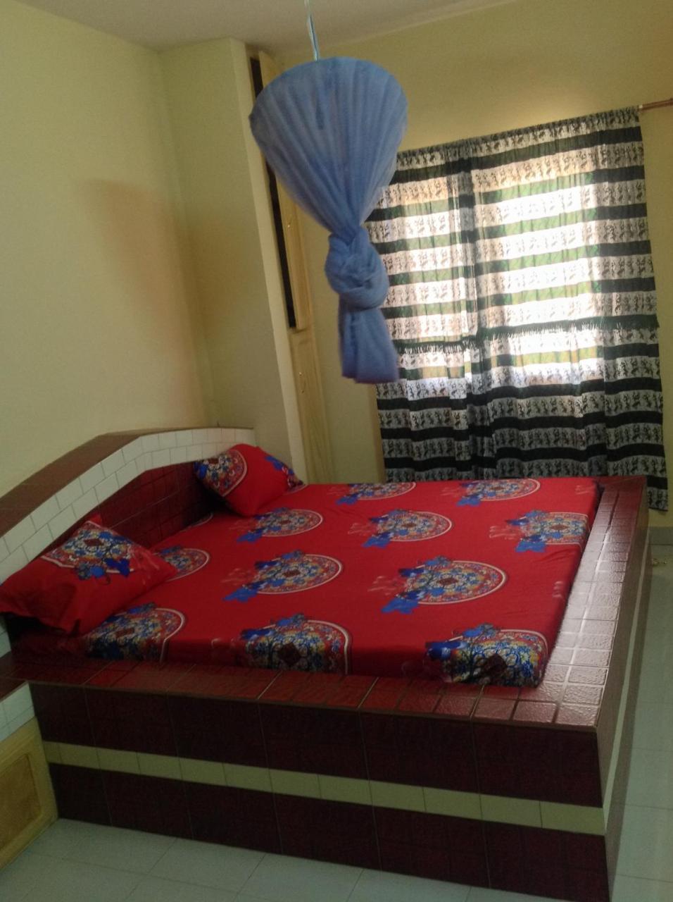 Chez Mimi Apartment Toubab Dialaw Luaran gambar