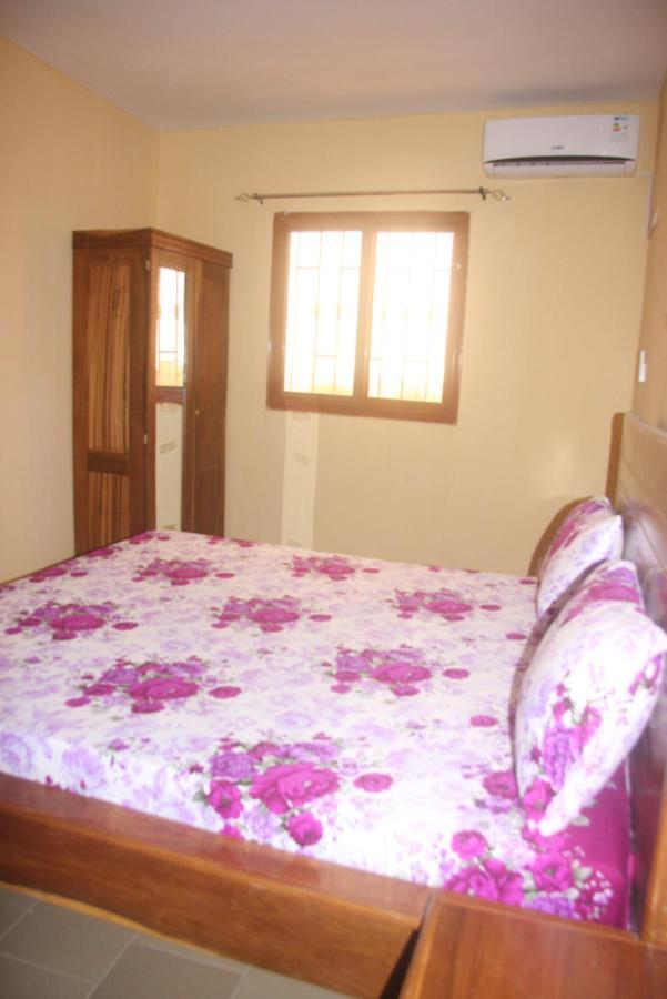 Chez Mimi Apartment Toubab Dialaw Luaran gambar