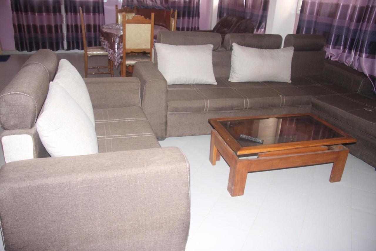 Chez Mimi Apartment Toubab Dialaw Luaran gambar