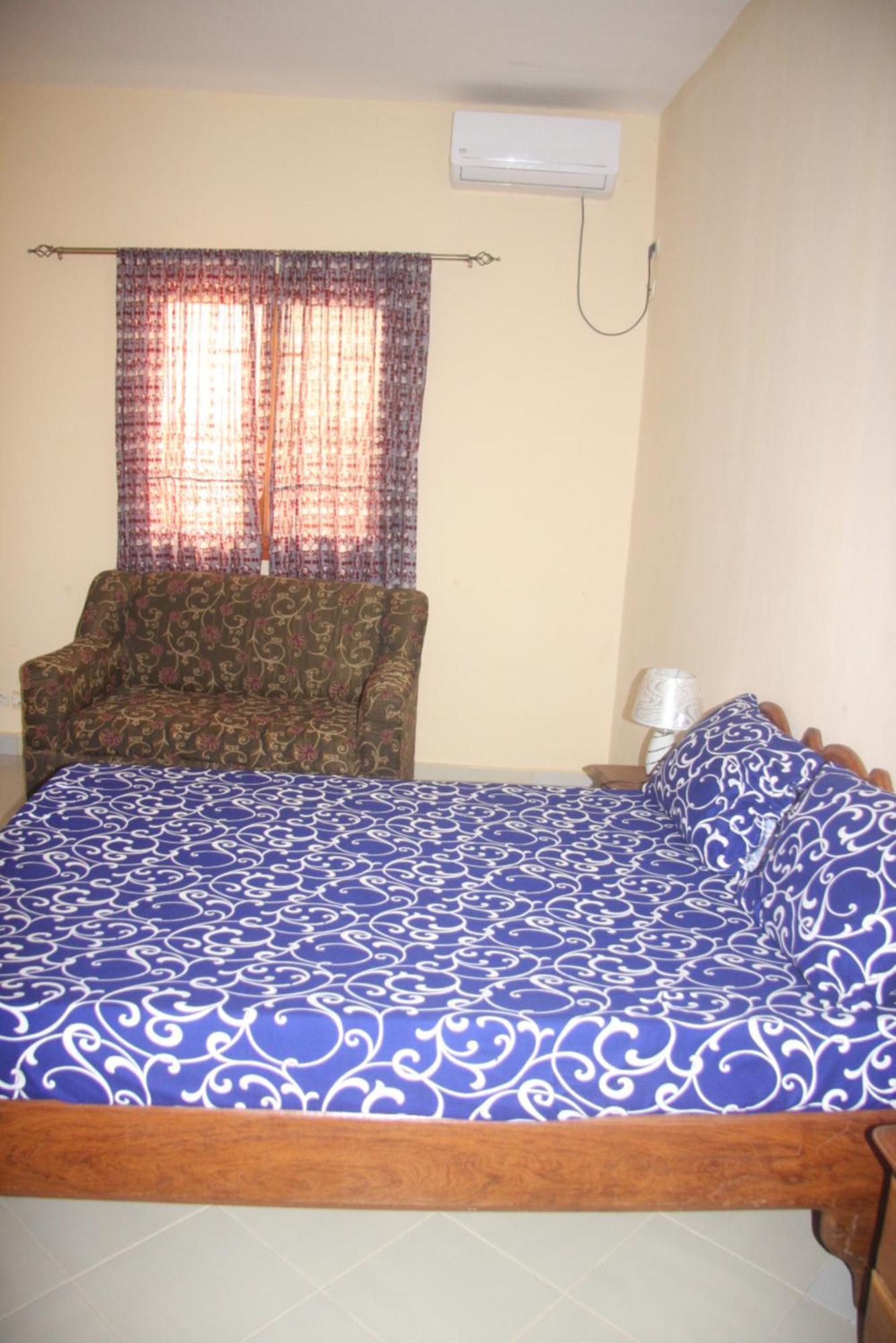 Chez Mimi Apartment Toubab Dialaw Luaran gambar