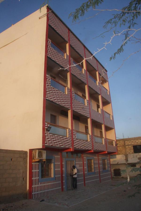 Chez Mimi Apartment Toubab Dialaw Luaran gambar