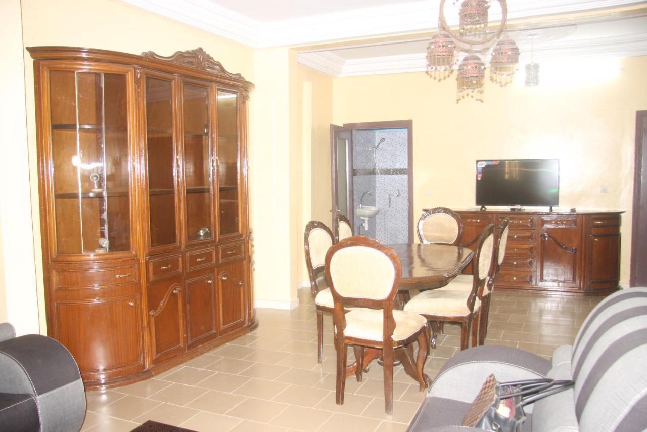 Chez Mimi Apartment Toubab Dialaw Luaran gambar